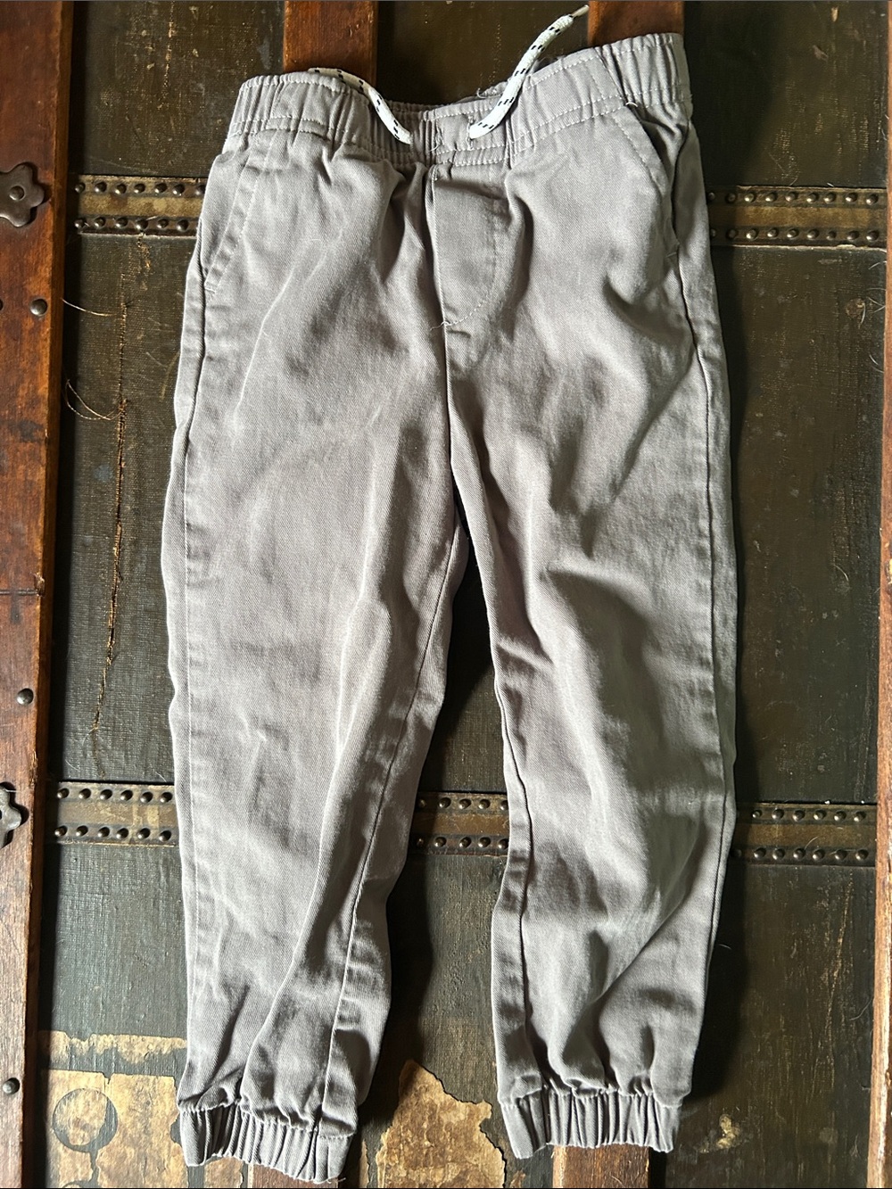 Free Planet Kid’s Jogger Sweatpants; 4T
